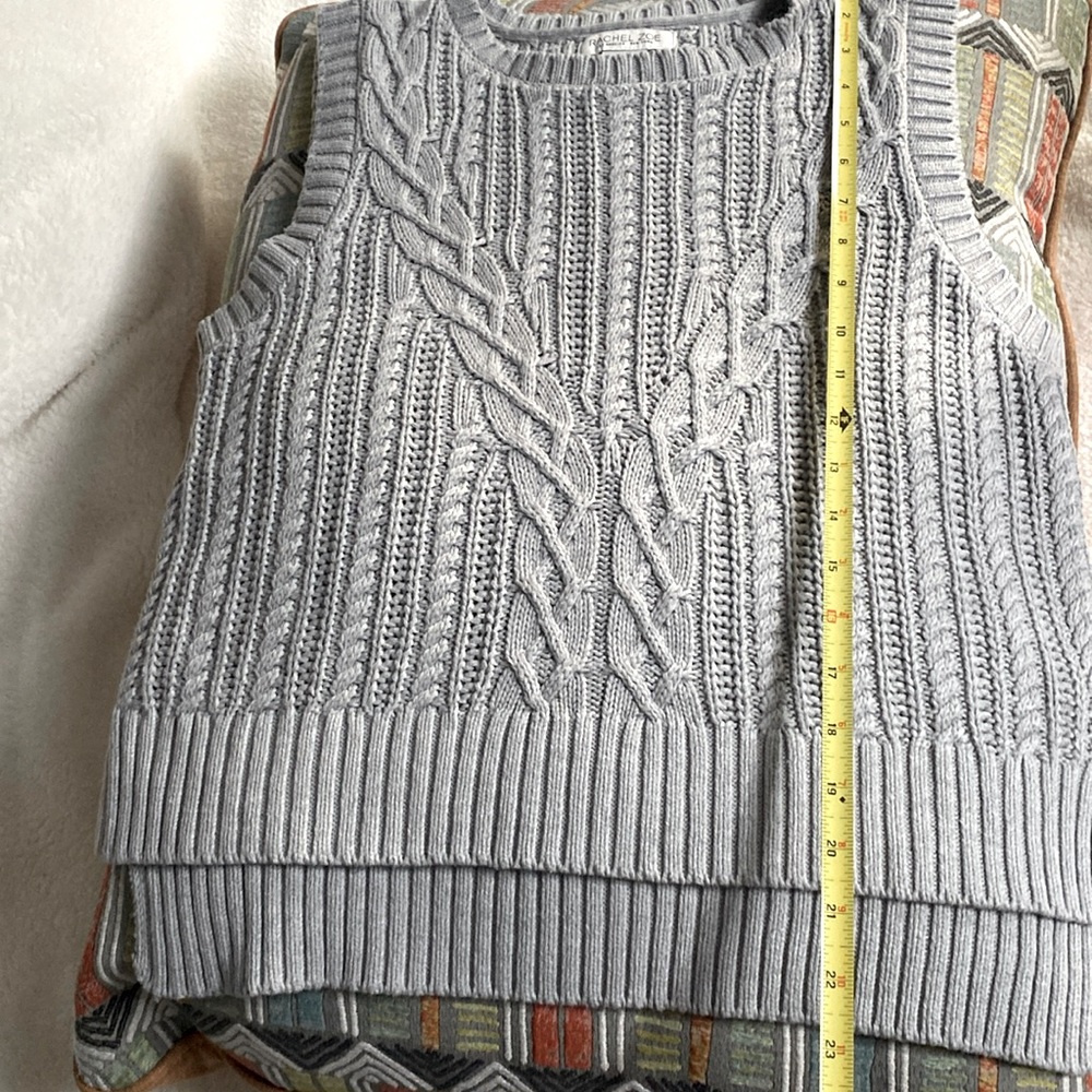 Rachel Zoe Light Gray Cable Knit Sleeveless Sweater Vest